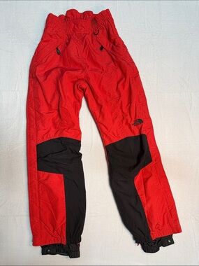 The North Face Kids GORE-TEX Red Snow Pants